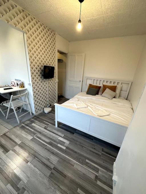 Studio Cosy A Bagneux Rer B A 500M Apartment Exterior foto